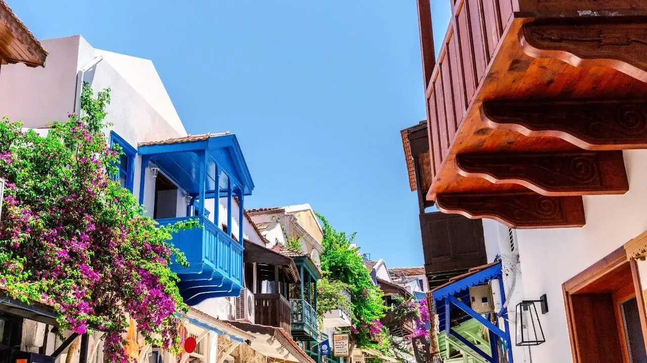 O Ülkeler Zirvede: İşte Antalya’nın Turist Listesi 4